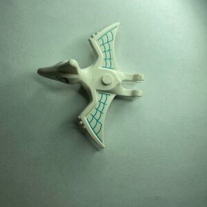 LEGO Pteranodon with Magenta Eyes and Blue Webbing (110623)